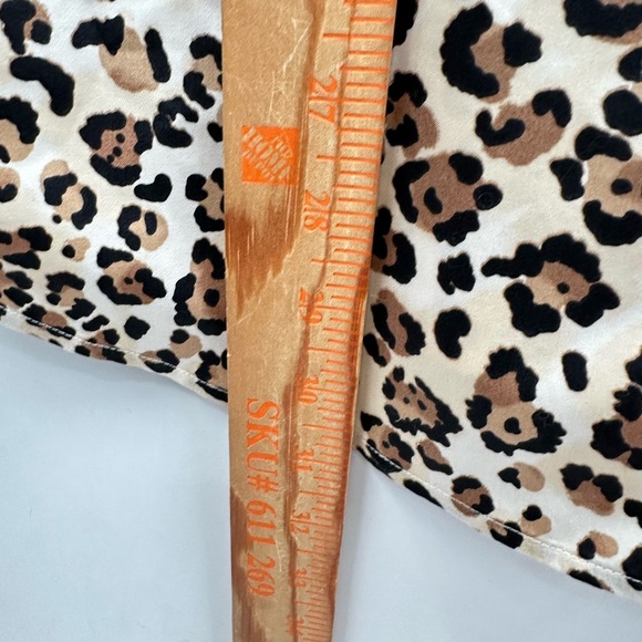 CHICOS Non-iron cheetah print classic structured hidden button cotton blouse L - Picture 12 of 15